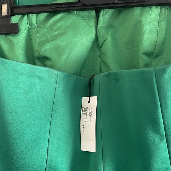 New freda’s 2 pieces skirts and strapless - Picture 10 of 10